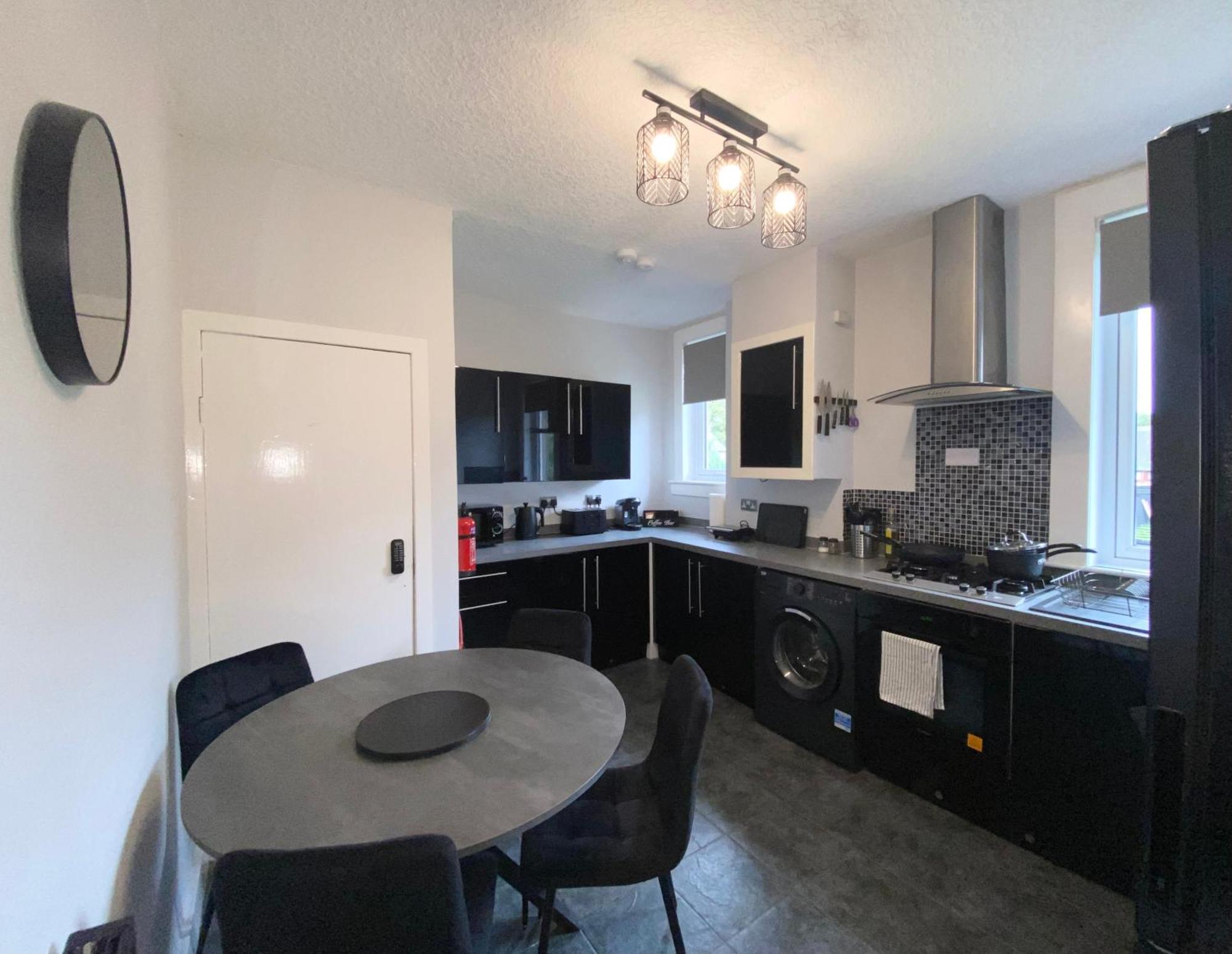 רנפרו Glasgow Apartment Close To The Airport מראה חיצוני תמונה