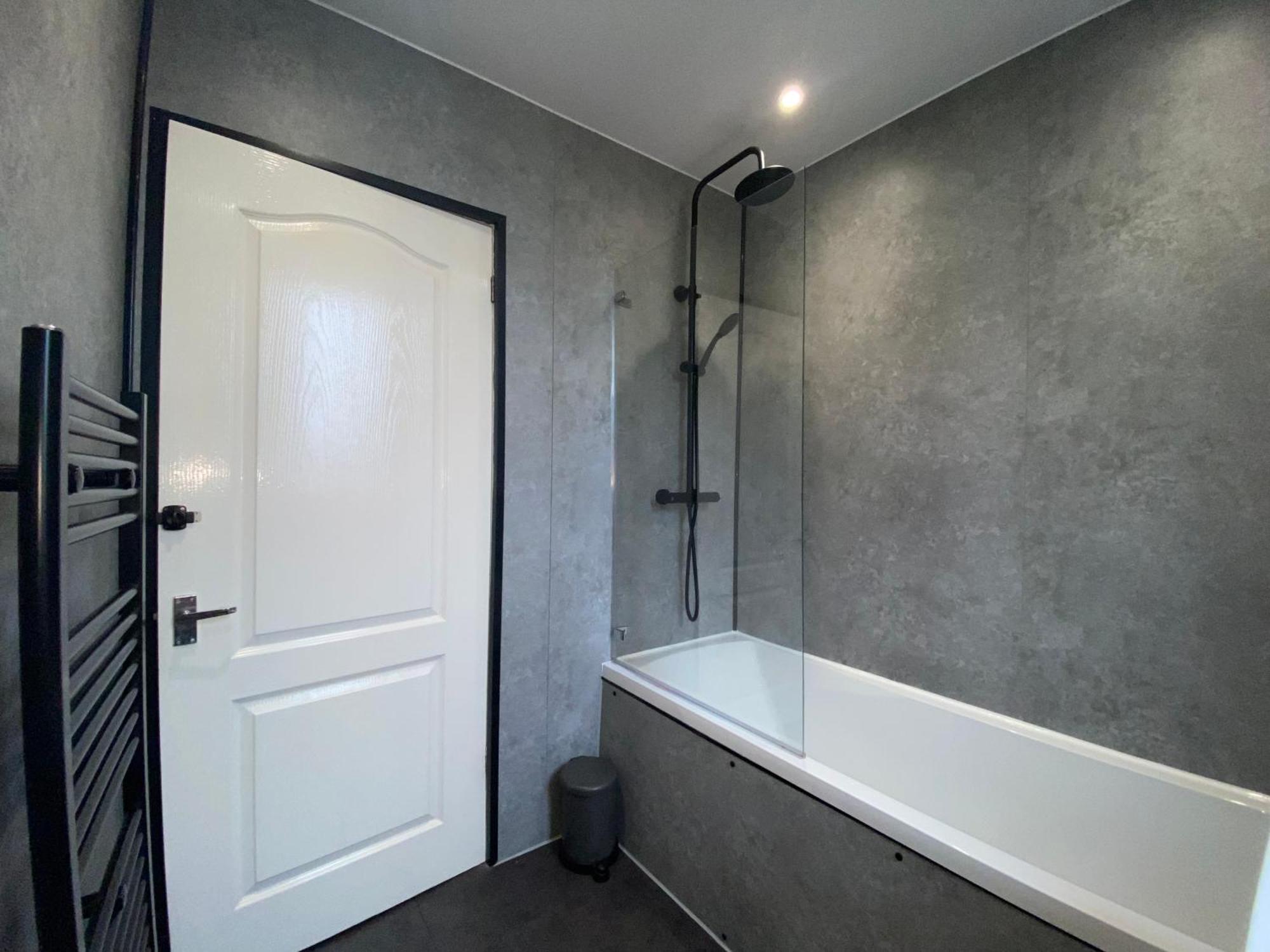 רנפרו Glasgow Apartment Close To The Airport מראה חיצוני תמונה